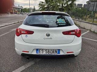 ALFA ROMEO Giulietta usata, con Airbag Passeggero