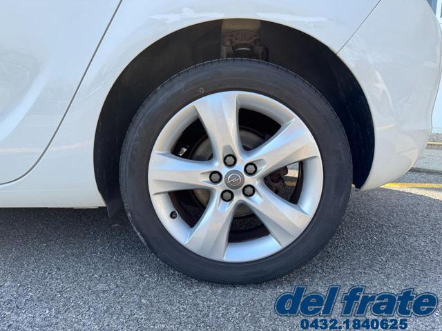 OPEL Astra usata, con Volante in pelle