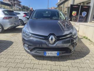 RENAULT Clio usata, con Airbag