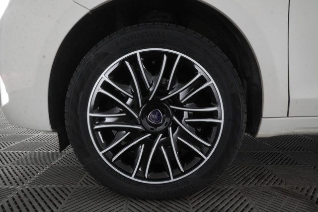 LANCIA Ypsilon usata 15