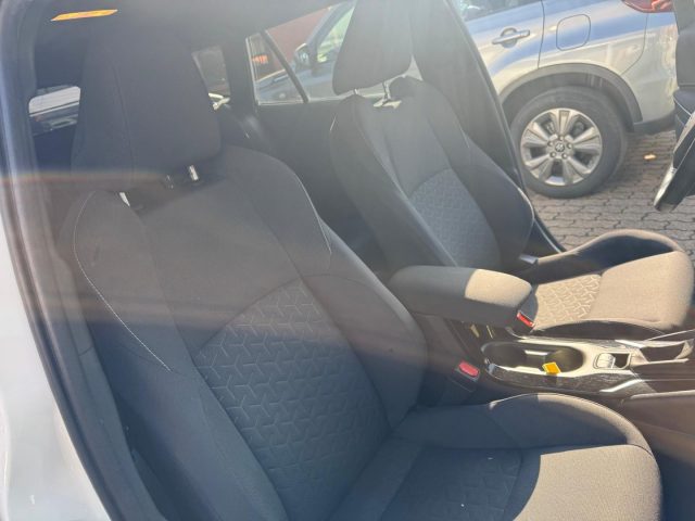 SUZUKI Swace usata, con Luci diurne LED