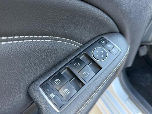 MERCEDES-BENZ B 200 usata, con Specchietti laterali elettrici