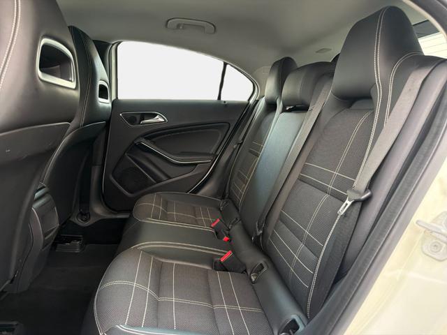 MERCEDES-BENZ A 180 usata, con Fendinebbia