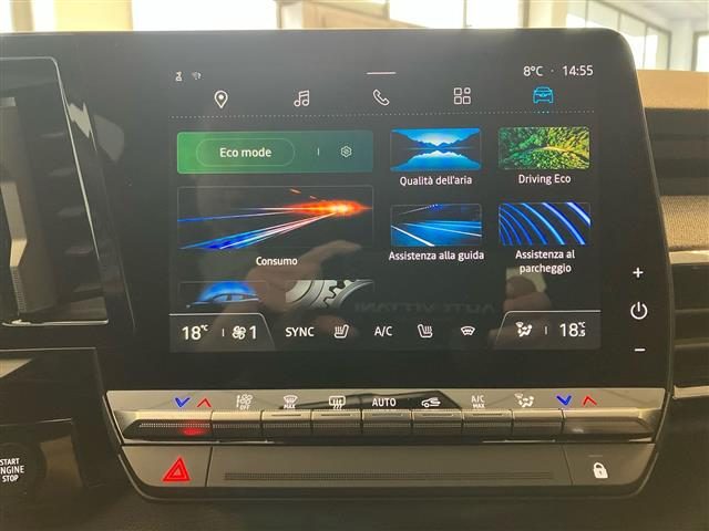 RENAULT Austral usata, con Sensori di parcheggio anteriori