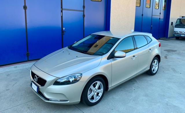 VOLVO V40 usata, con Alzacristalli elettrici