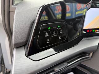 VOLKSWAGEN Golf usata, con Autoradio digitale