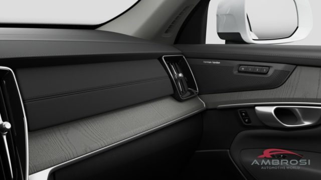 VOLVO XC90 usata 13