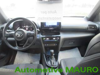 TOYOTA Yaris Cross usata, con Fari LED