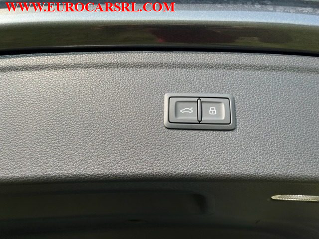 AUDI Q5 usata, con Touch screen