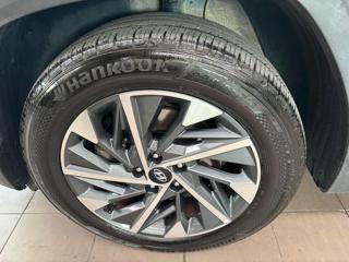 HYUNDAI Tucson usata, con Airbag laterali