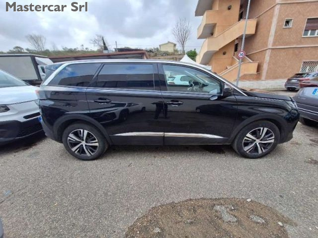 PEUGEOT 5008 usata, con Cruise Control