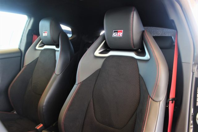 TOYOTA Yaris usata, con Chiusura centralizzata