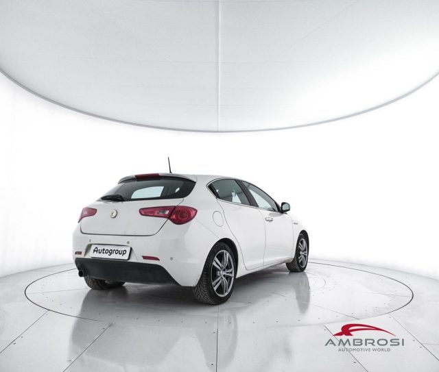 ALFA ROMEO Giulietta usata 2