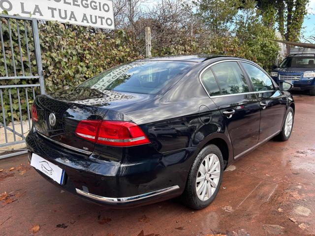 VOLKSWAGEN Passat usata, con Autoradio