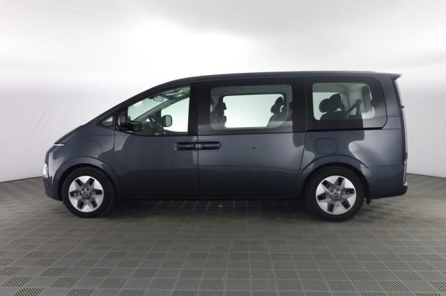 HYUNDAI Staria usata 6