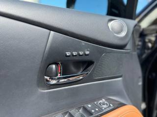 LEXUS RX 450h usata, con ESP