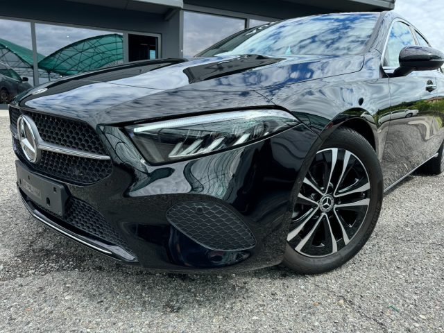 MERCEDES-BENZ A 180 usata, con Alzacristalli elettrici