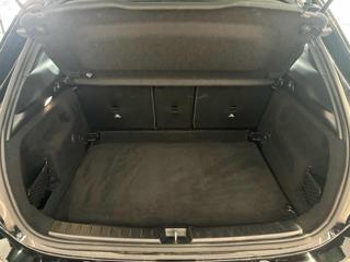MERCEDES-BENZ GLA 180 usata, con Cerchi in lega
