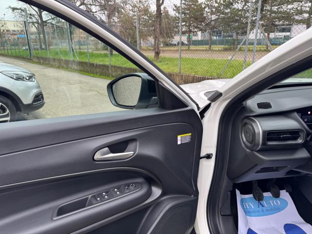 JEEP Avenger usata, con Autoradio