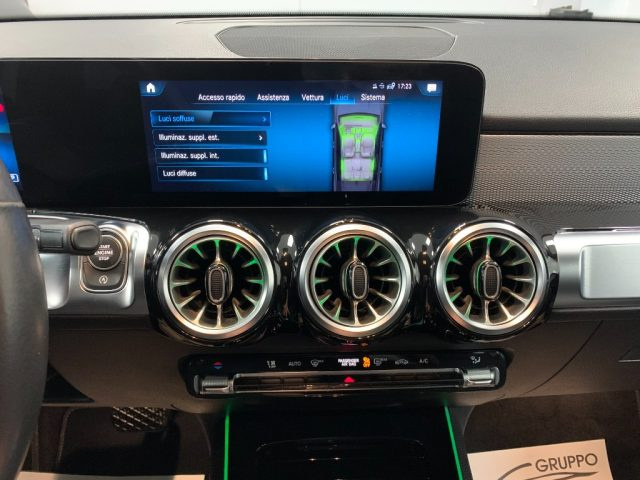 MERCEDES-BENZ GLB 180 usata, con Luci diurne LED