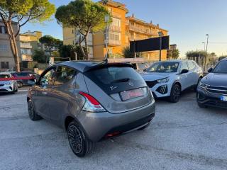 LANCIA Ypsilon usata, con Boardcomputer