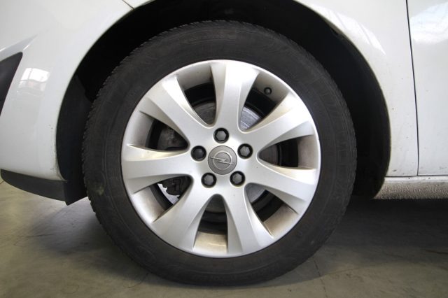 OPEL Meriva usata, con Volante multifunzione