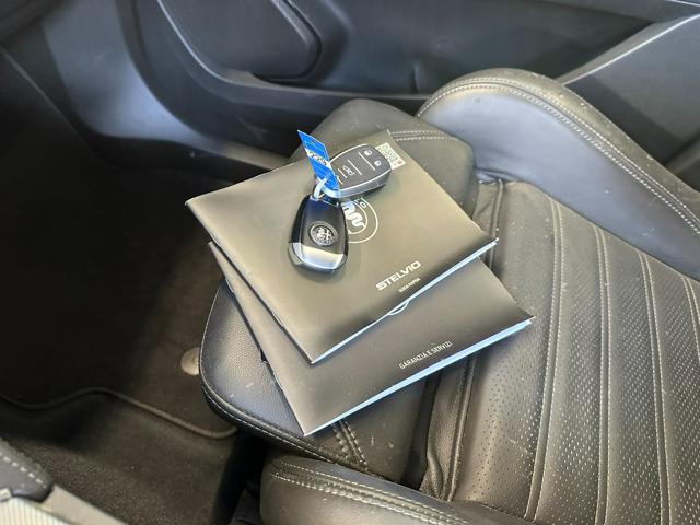 ALFA ROMEO Stelvio usata, con Regolazione elettrica sedili