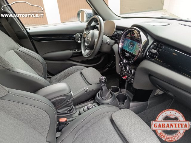 MINI Cooper usata, con Schermo multifunzione interamente digitale