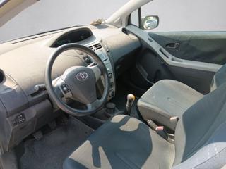 TOYOTA Yaris usata, con Alzacristalli elettrici
