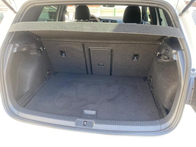 VOLKSWAGEN Golf GTI usata, con Touch screen