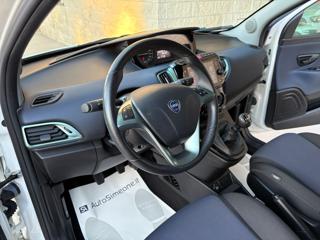 LANCIA Ypsilon usata, con Cronologia tagliandi