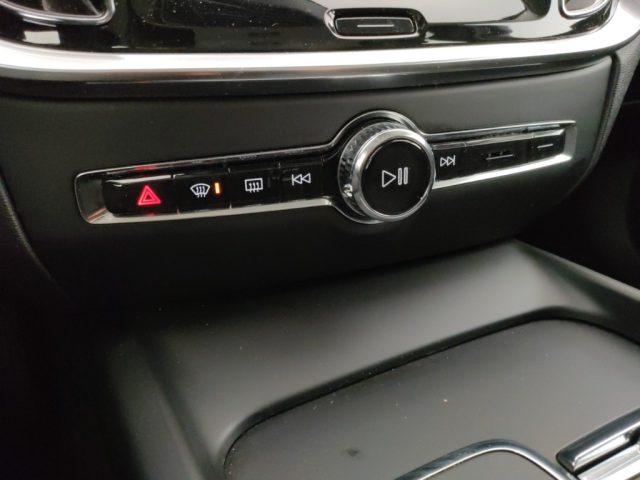 VOLVO V60 usata, con USB