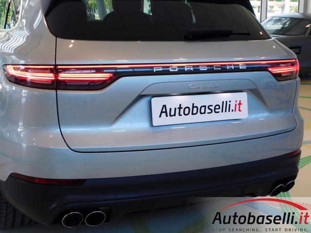 PORSCHE Cayenne usata, con Fari LED