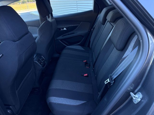 PEUGEOT 3008 usata, con Touch screen