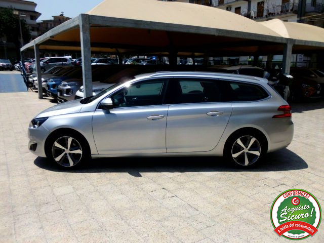 PEUGEOT 308 usata, con Airbag Passeggero