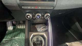 RENAULT Clio usata, con Controllo trazione