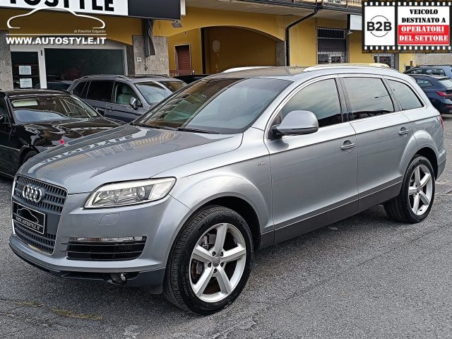 AUDI Q7 usata, con Volante in pelle