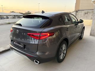 ALFA ROMEO Stelvio usata, con Alzacristalli elettrici