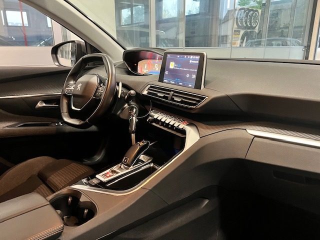 PEUGEOT 5008 usata, con ESP