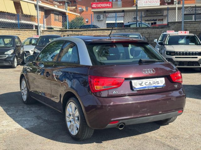 AUDI A1 usata, con Autoradio