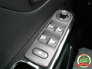 RENAULT Captur usata, con Airbag testa