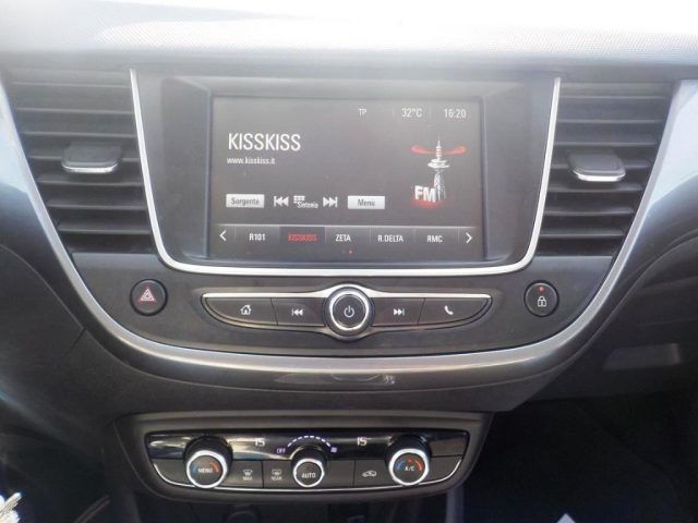 OPEL Crossland X usata, con Volante multifunzione