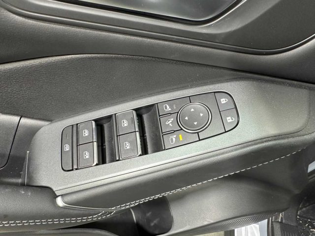 NISSAN Qashqai usata 28