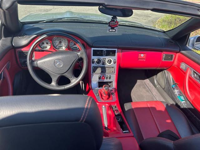 MERCEDES-BENZ SLK 200 usata, con Cerchi in lega