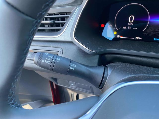 RENAULT Captur usata, con Hill holder
