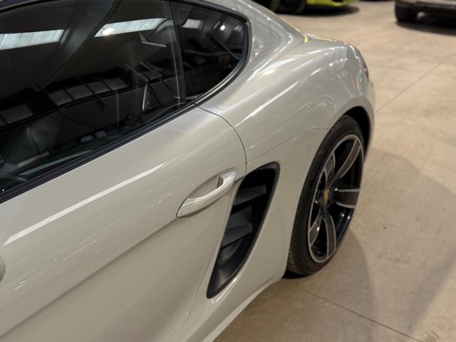 PORSCHE Cayman usata, con Volante in pelle