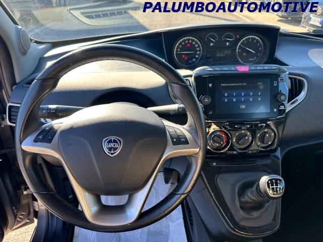 LANCIA Ypsilon usata, con ESP