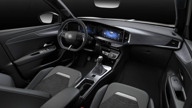 OPEL Mokka usata, con Autoradio