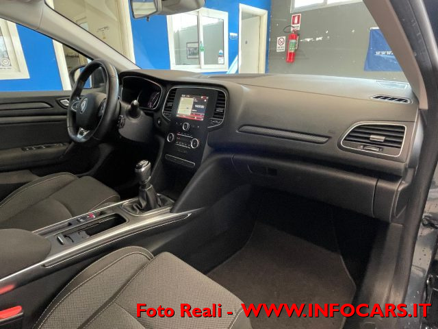 RENAULT Megane usata, con Volante in pelle