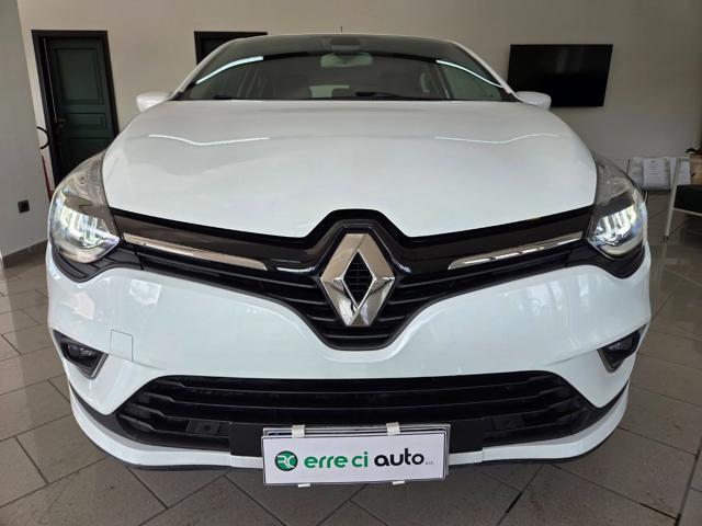 RENAULT Clio usata, con Fendinebbia